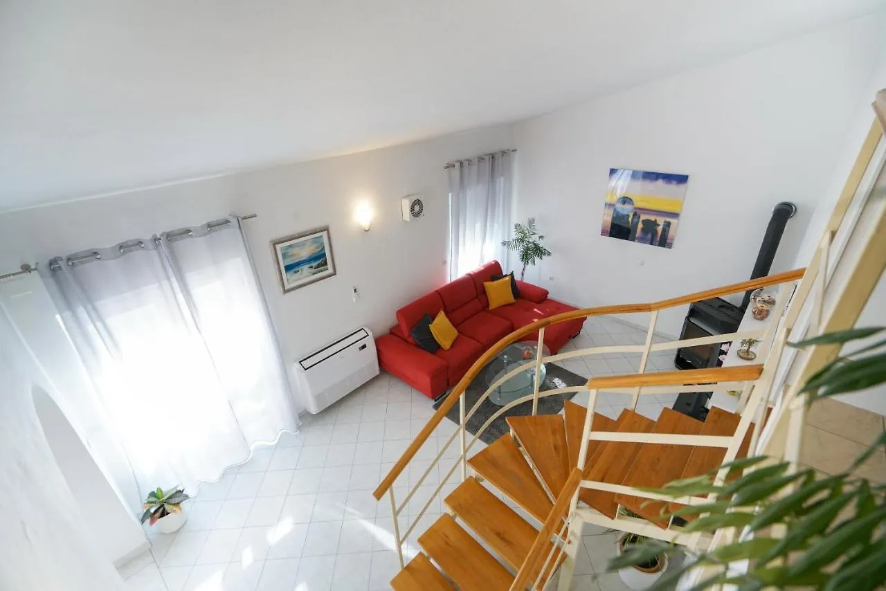 Villa Sanda With Private Pool Zadar